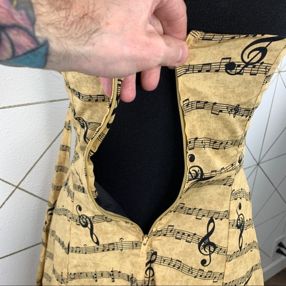 Hot Topic Musical Note Halter Fully Lined Dress Size XS - Picture 10 of 12